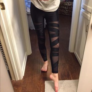 Lulu Lemon Tech Mesh Leggings
